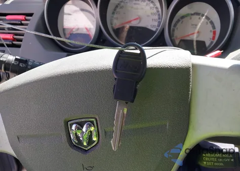 2008 Dodge Grand Caravan Se z USA, uszkodzony, nr VIN 2D8HN44H38R749745